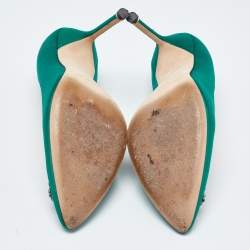 Pre Owned Manolo Blahnik Green Satin Hangisi Crystal Embellished Pumps Size 40