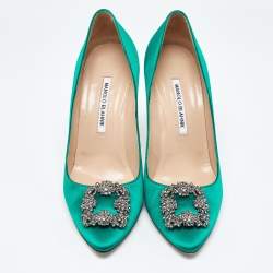 Pre Owned Manolo Blahnik Green Satin Hangisi Crystal Embellished Pumps Size 40
