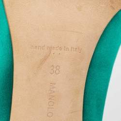 Pre Owned Manolo Blahnik Green Satin Brooch Crystal Embellished Pumps Size 38