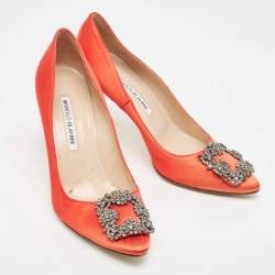 Pre Owned Manolo Blahnik Red Satin Hangisi Pumps Size 37
