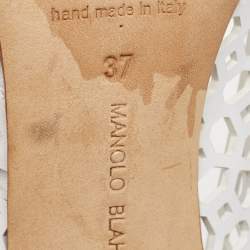 Pre Owned Manolo Blahnik White Leather Lasercut Accents Pumps Size 37