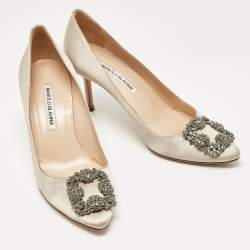 Pre Owned Manolo Blahnik Grey Satin Hangisi Pumps Size 39