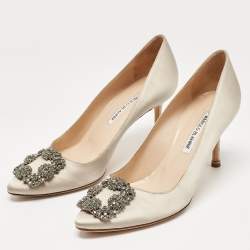 Pre Owned Manolo Blahnik Grey Satin Hangisi Pumps Size 39