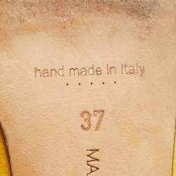 Pre Owned Manolo Blahnik Yellow Satin Hangisi Pumps Size 37