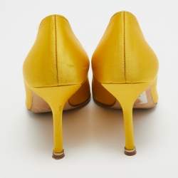Pre Owned Manolo Blahnik Yellow Satin Hangisi Pumps Size 37