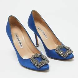 Pre Owned Manolo Blahnik Blue Satin Hangisi Pumps Size 36