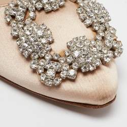 Pre Owned Manolo Blahnik Beige Satin Hangisi Pumps Size 37