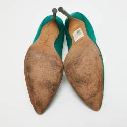 Pre Owned Manolo Blahnik Green Satin Hangisi Pumps Size 42