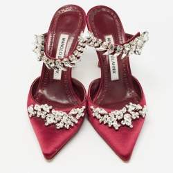 Pre Owned Manolo Blahnik Burgundy Satin Lurum Heel Mules Size 35