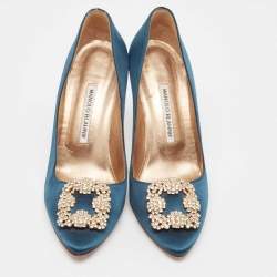 Pre Owned Manolo Blahnik Blue Satin Hangisi Pumps Size 38.5