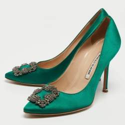 Pre Owned Manolo Blahnik Green Satin Hangisi Pointed Toe Pumps Size 38.5
