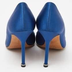 Pre Owned Manolo Blahnik Blue Satin Hangisi Pumps Size 39