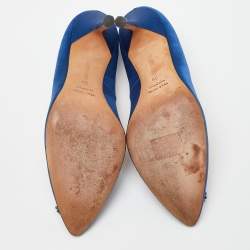 Pre Owned Manolo Blahnik Blue Satin Hangisi Pumps Size 39