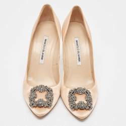 Pre Owned Manolo Blahnik Beige Satin Hangisi Pumps Size 37.5