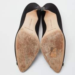 Pre Owned Manolo Blahnik Black Satin Embellished Hangisi Pumps Size 37