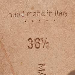 Pre Owned Manolo Blahnik Beige Lace and Satin Hangisi Pumps Size 36.5