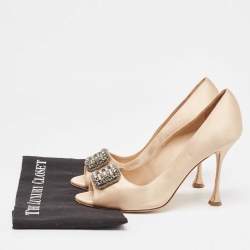 Pre Owned Manolo Blahnik Beige Satin Crystal Embellished Peep Toe Pumps Size 41
