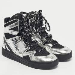 مملوكة مسبقًا Marc by Marc Jacobs Silver/Black Leather and Fabric High Top Sneakers Size 36