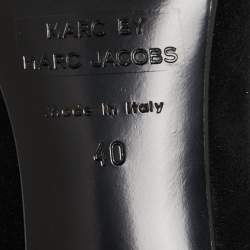 Pre Owned حذاء كعب عالي مارك باي مارك جاكوبس بوينتي سويدي أسود  مقاس 40