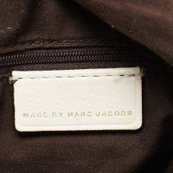 Marc by Marc Jacobs Off White Leather Classic Q Natasha Crossbody Bag
