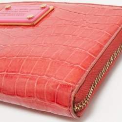 Marc by Marc Jacobs Red Croc Embossed Patent Leather Organizer Zip Clutch