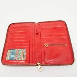Marc by Marc Jacobs Red Croc Embossed Patent Leather Organizer Zip Clutch