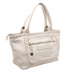 مملوكة مسبقًا حقيبة مارك باي مارك جاكوبس جلد بيج فاتحة