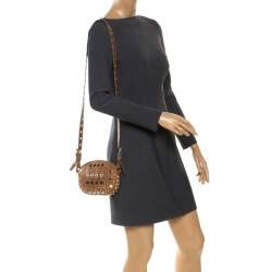 Pre Owned حقيبة كروس مارك باي مارك جاكوبس مستديرة جلد مرصعة بني فاتحة