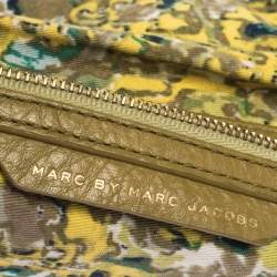 Pre Owned Marc by Marc Jacobs Tri Color Leather and Suede Clutch