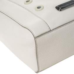 مملوكة مسبقًا حقيبة مارك باي مارك جاكوبس جلد أبيض