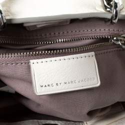 مملوكة مسبقًا حقيبة مارك باي مارك جاكوبس جلد أبيض