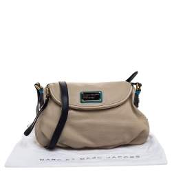 Pre Owned حقيبة كروس مارك باي مارك جاكوبس كلاسيك كيو ناتاشاجلد زرقاء/ بيج