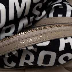 Pre Owned حقيبة كروس مارك باي مارك جاكوبس كلاسيك كيو ناتاشاجلد زرقاء/ بيج