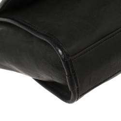 Pre Owned حقيبة كلتش مارك باي مارك جاكوبس "فليبينغ اوت" جلد ثلاثي اللون