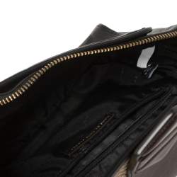 Pre Owned حقيبة كلتش مارك باي مارك جاكوبس "فليبينغ اوت" جلد ثلاثي اللون