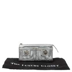 Marc by Marc Jacobs Metallic Silver Leather Totally Turnlock Wallet     