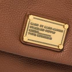 Pre Owned حقيبة مارك باي مارك جاكوبس كيو ليل أوكيتا كلاسيكية جلد ناعم بني بيد علوية     