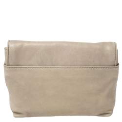 مملوكة مسبقًا Marc By Marc Jacobs Grey Leather Petal To The Metal Pouch