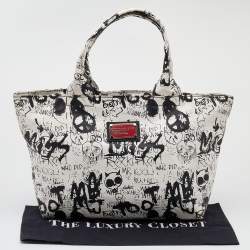 Pre Owned Marc by Marc Jacobs White/Black Coated Canvas Large Graffiti Tote