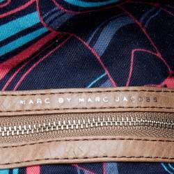 مملوكة مسبقًا حقيبة هوبو مارك باي مارك جاكوبس وركوير جلد بيج