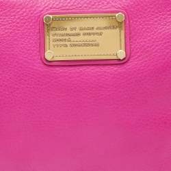 مملوكة مسبقًا Marc by Marc Jacobs Pink Leather Classic Q Wristlet Clutch