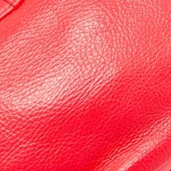 مملوكة مسبقًا حقيبة كروس مارك باي مارك جاكوبس كلاسيك كيو كارلي جلد أحمر نيون