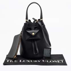Pre Owned Marc by Marc Jacobs Black Leather Bucket Bag