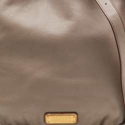 Pre Owned  Marc by Marc Jacobs Taupe Leather Classic Q Hillier Hobo