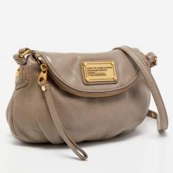 مملوكة مسبقًا Marc by Marc Jacobs Taupe Leather Classic Q Natasha Crossbody Bag