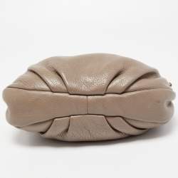 مملوكة مسبقًا Marc by Marc Jacobs Taupe Leather Classic Q Natasha Crossbody Bag