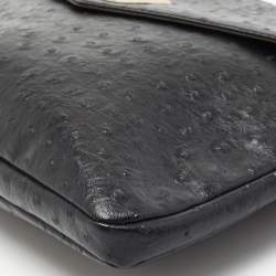 مملوكة مسبقًا Marc by Marc Jacobs Black Ostrich Embossed Leather Flap Oversized Clutch
