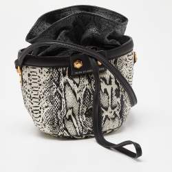 Pre Owned Marc by Marc Jacobs Tri Color Snakes Print Leather Bucket Bag