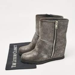 Marc by Marc Jacobs Silver Suede Ankle Length Boots Size 37