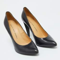 Marc by Marc Jacobs Black Leather Pumps Size 38